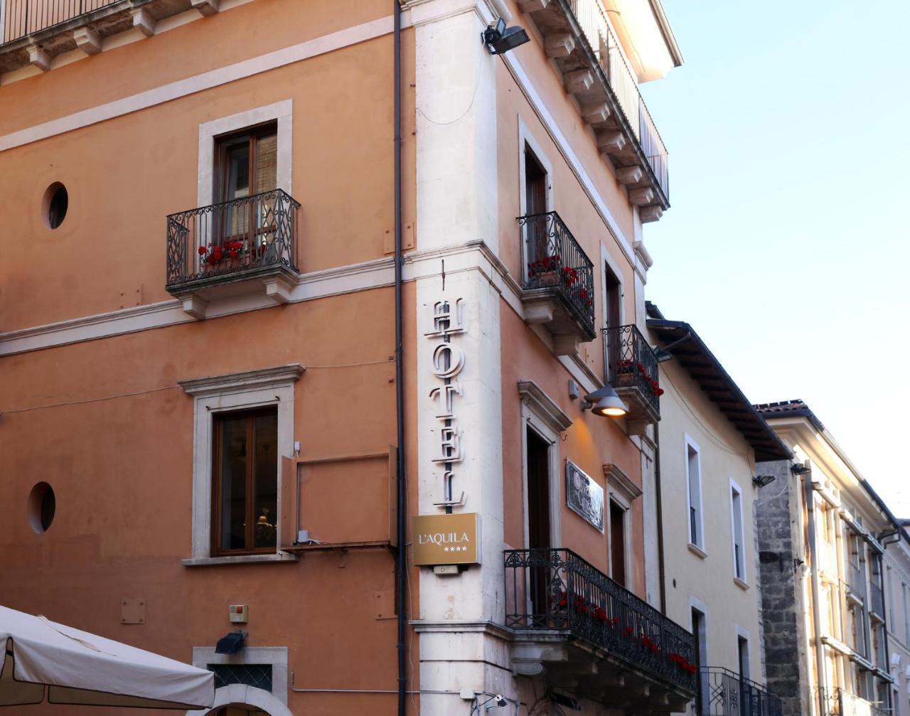 Hotel L'Aquila Exterior photo